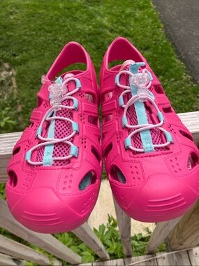 Northside Kids Pacific Breeze Water Shoes Fuchsia Pink Size 5 NWOT